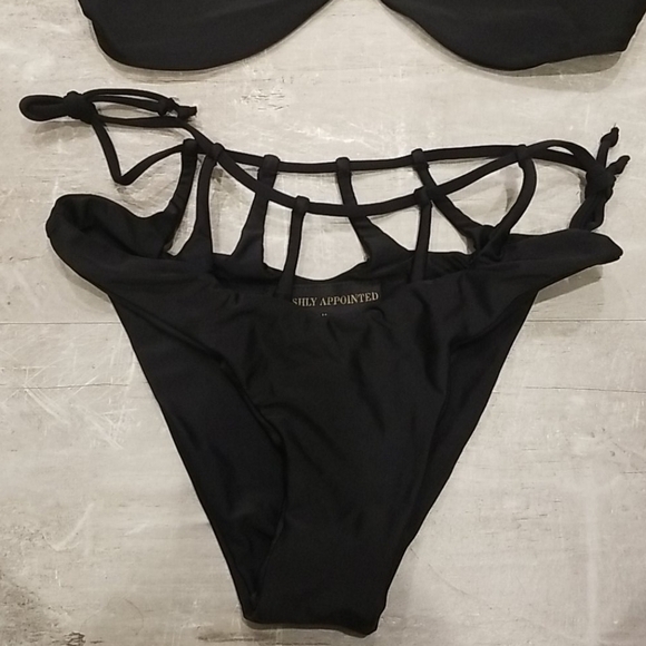 💕LAVISHLY APPOINTED💕 Mary Bikini - Black - Picture 9 of 12